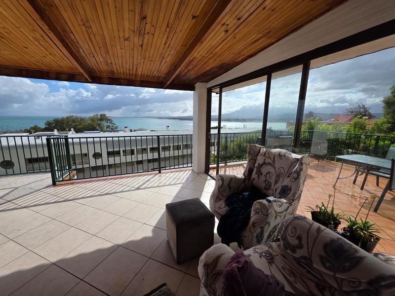 5 Bedroom Property for Sale in Gordons Bay Western Cape